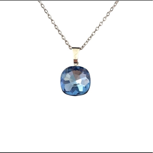 BLUE Pendant - Picture 5 of 5